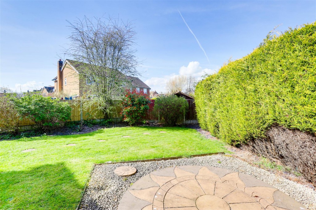 Florin Gardens, Long Eaton, Derbyshire, NG10 3QR