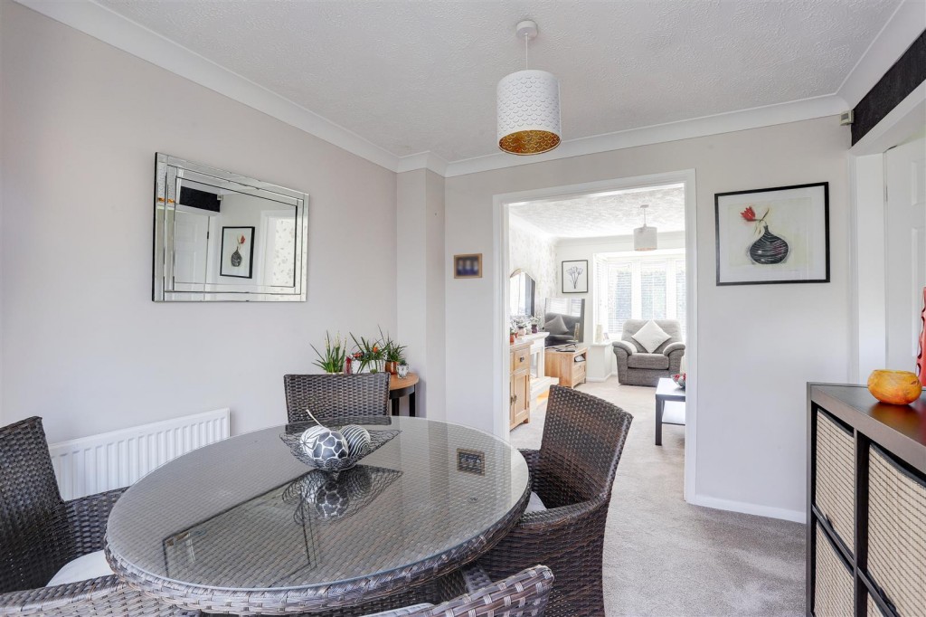 Florin Gardens, Long Eaton, Derbyshire, NG10 3QR