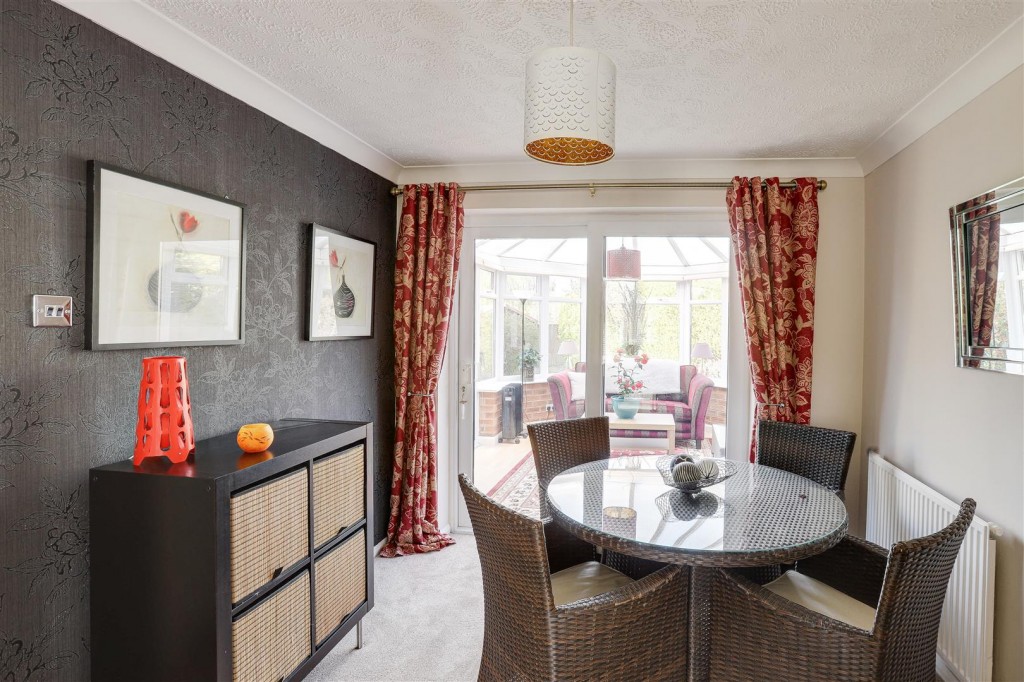 Florin Gardens, Long Eaton, Derbyshire, NG10 3QR