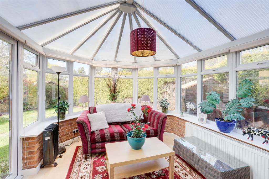 Florin Gardens, Long Eaton, Derbyshire, NG10 3QR