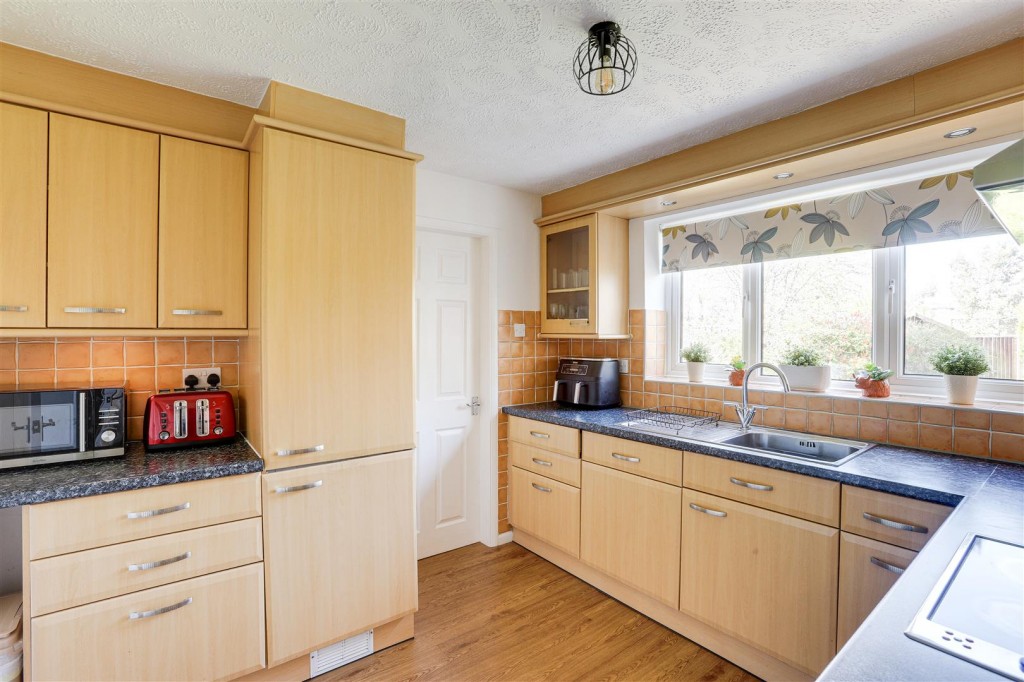 Florin Gardens, Long Eaton, Derbyshire, NG10 3QR