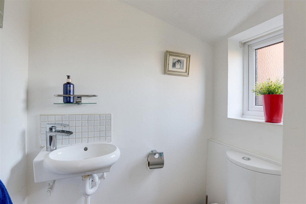 Florin Gardens, Long Eaton, Derbyshire, NG10 3QR