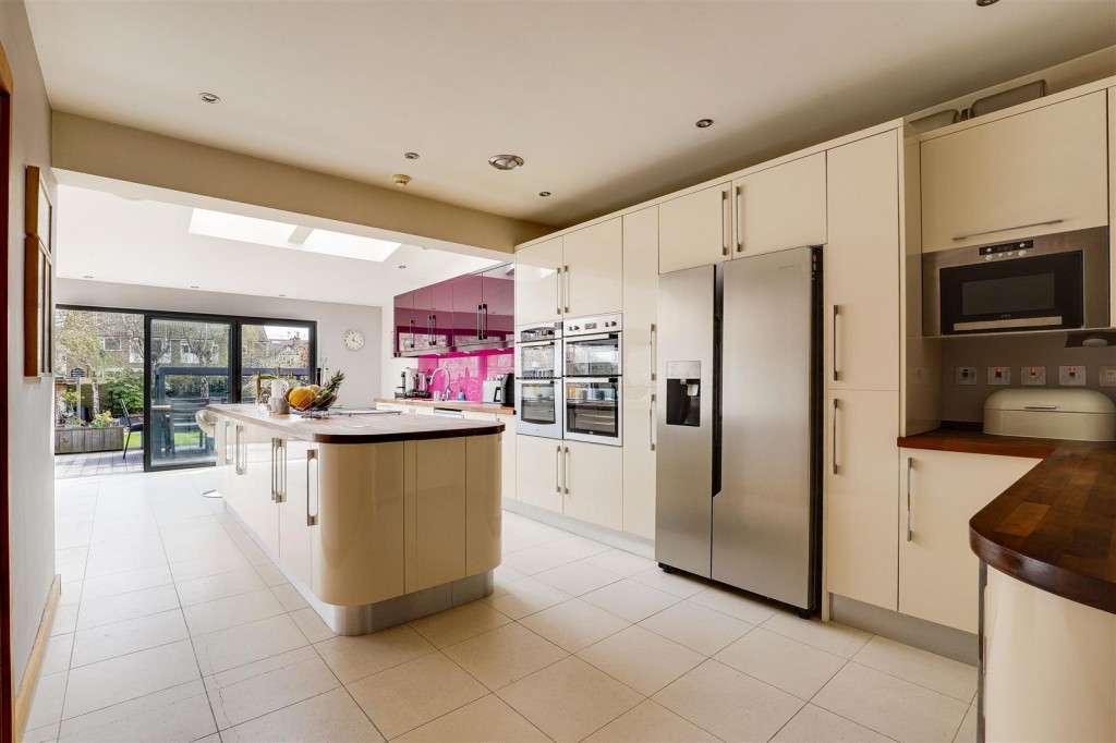 Gertrude Road, West Bridgford, Nottinghamshire, NG2 5DA