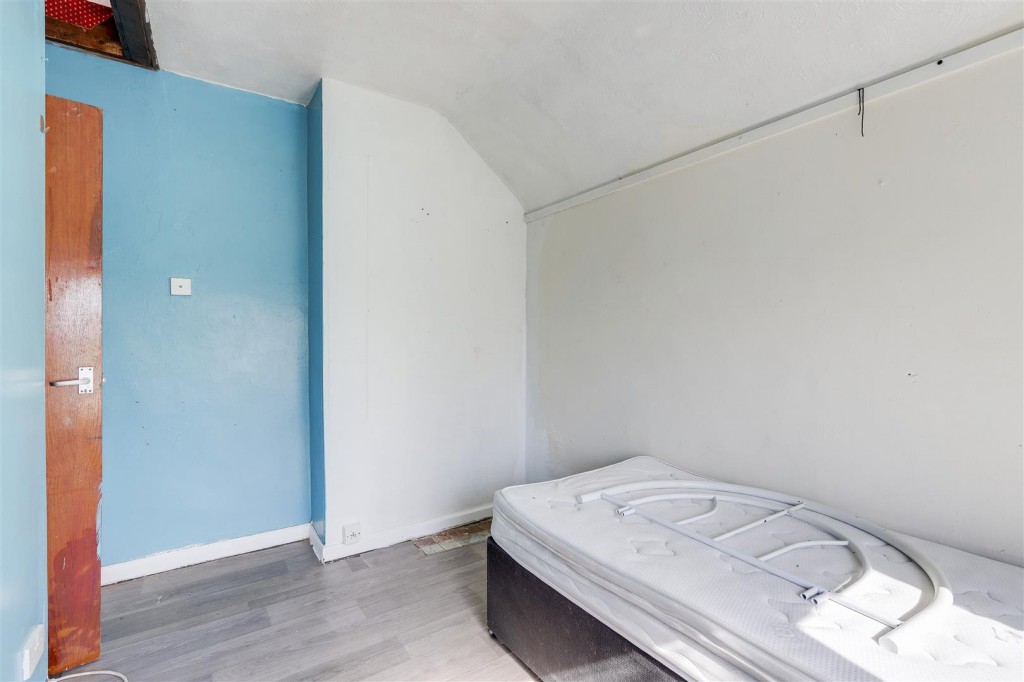 Victor Crescent, Sandiacre, Nottinghamshire, NG10 5JS