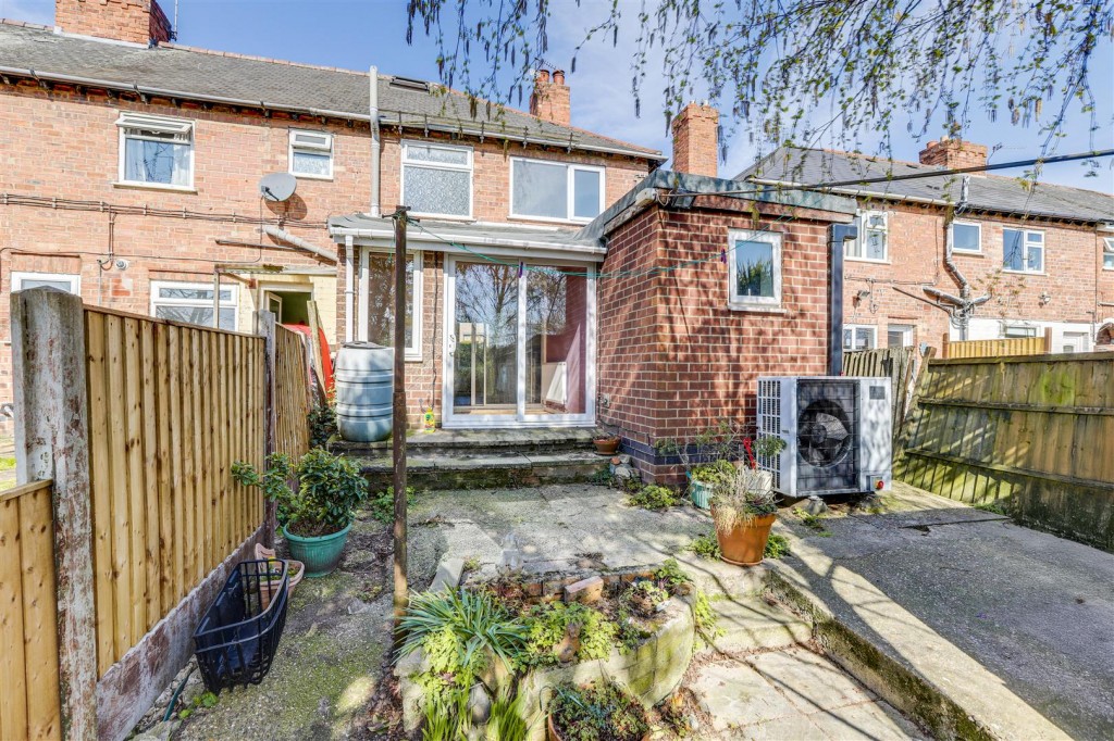 Victor Crescent, Sandiacre, Nottinghamshire, NG10 5JS