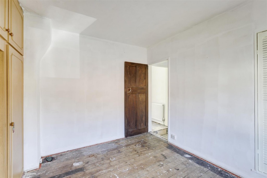 Victor Crescent, Sandiacre, Nottinghamshire, NG10 5JS