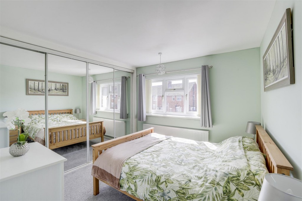 Edgewood Drive, Hucknall, Nottinghamshire, NG15 6HX