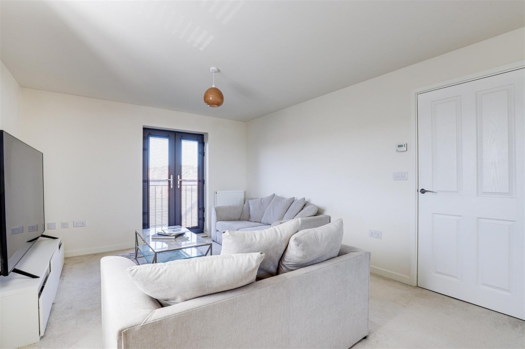 Hopwood Road, Gedling, Nottinghamshire, NG4 4NA