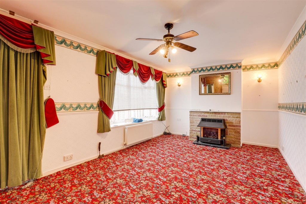 Galena Drive, Carlton, Nottinghamshire, NG3 6JR