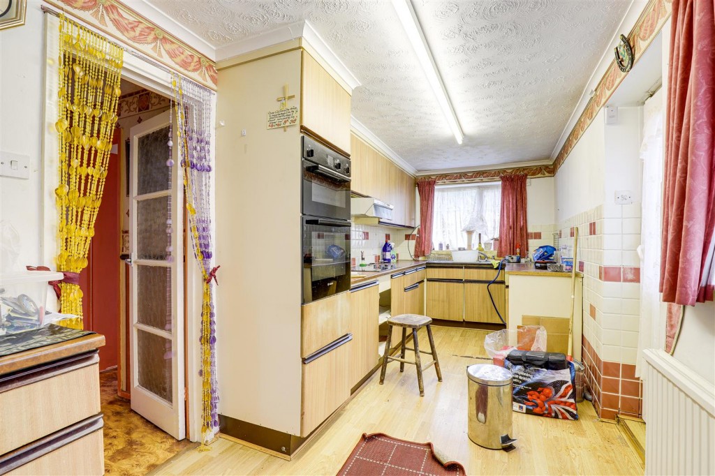 Galena Drive, Carlton, Nottinghamshire, NG3 6JR