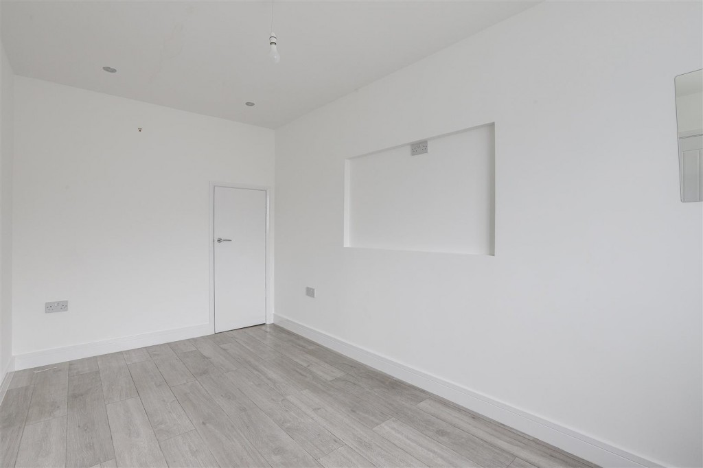 Mickledon Close, The Meadows, Nottingham, NG2 1LE