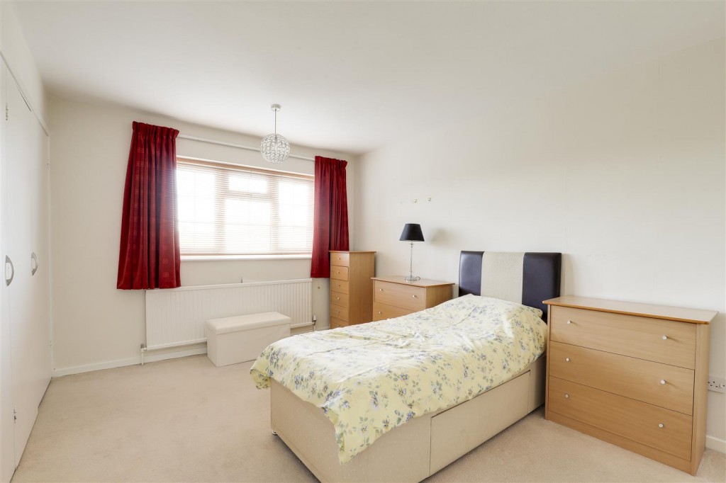Crawford Rise, Arnold, Nottinghamshire, NG5 8QF