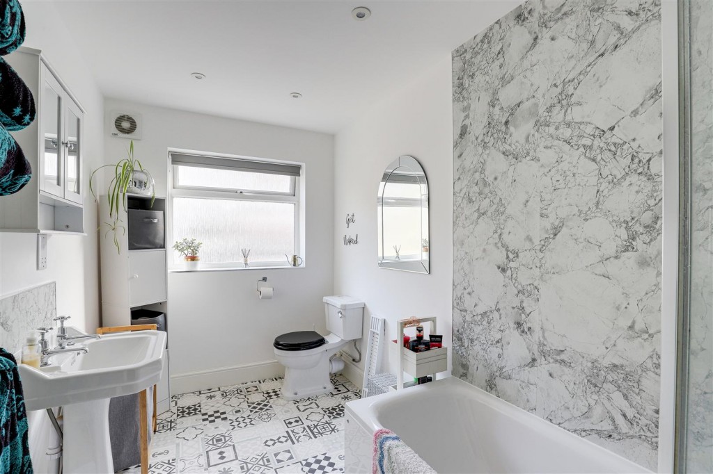 Ben Street, Radford, Nottinghamshire, NG7 5NA