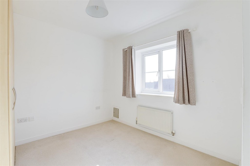 Shaw Gardens, Gedling, Nottinghamshire, NG4 2NY