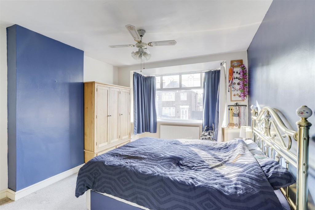 Rowe Gardens, Bulwell, Nottinghamshire, NG6 9ER
