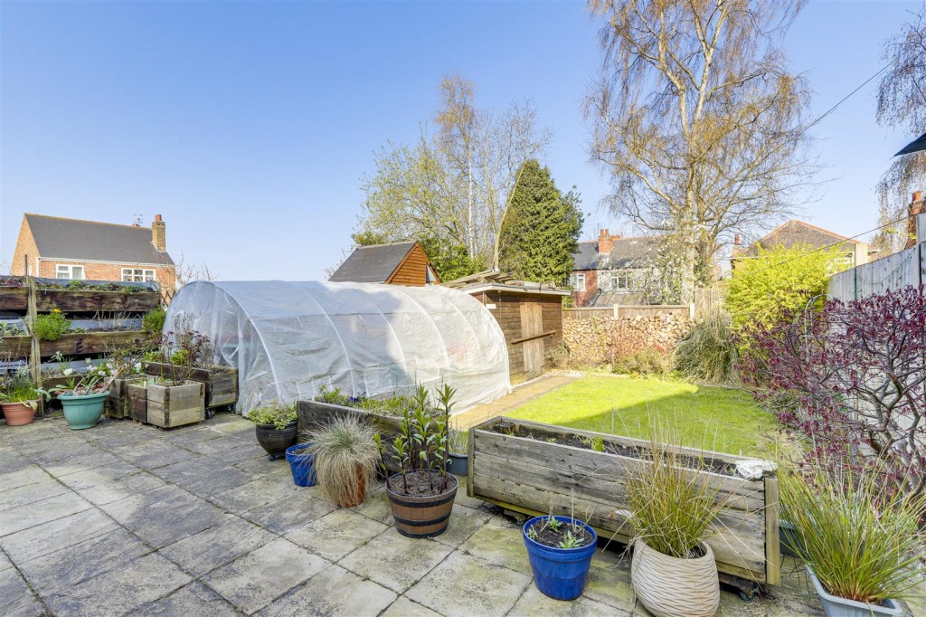 Rowe Gardens, Bulwell, Nottinghamshire, NG6 9ER