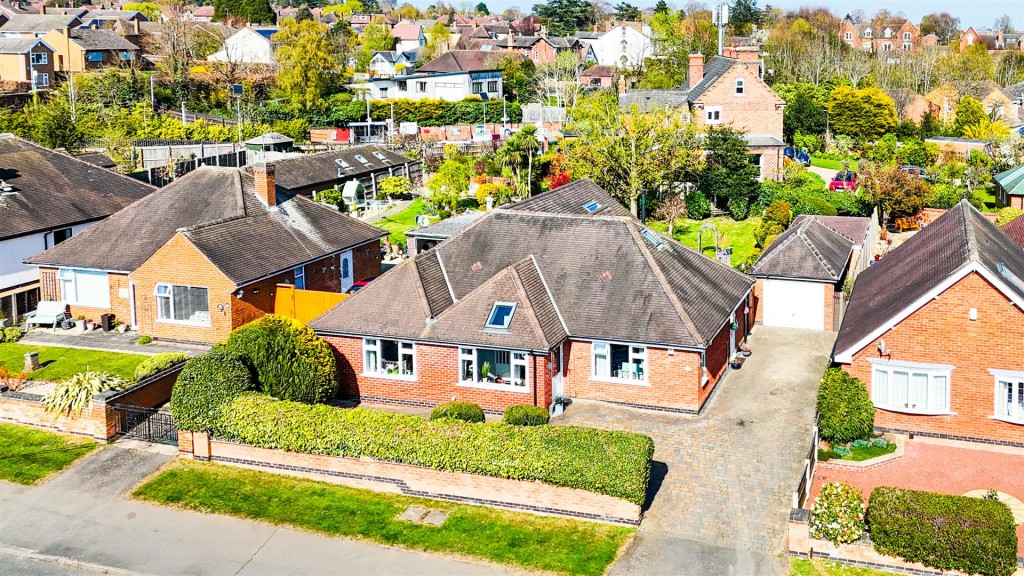 New Road, Radcliffe-On-Trent, Nottinghamshire, NG12 2AJ