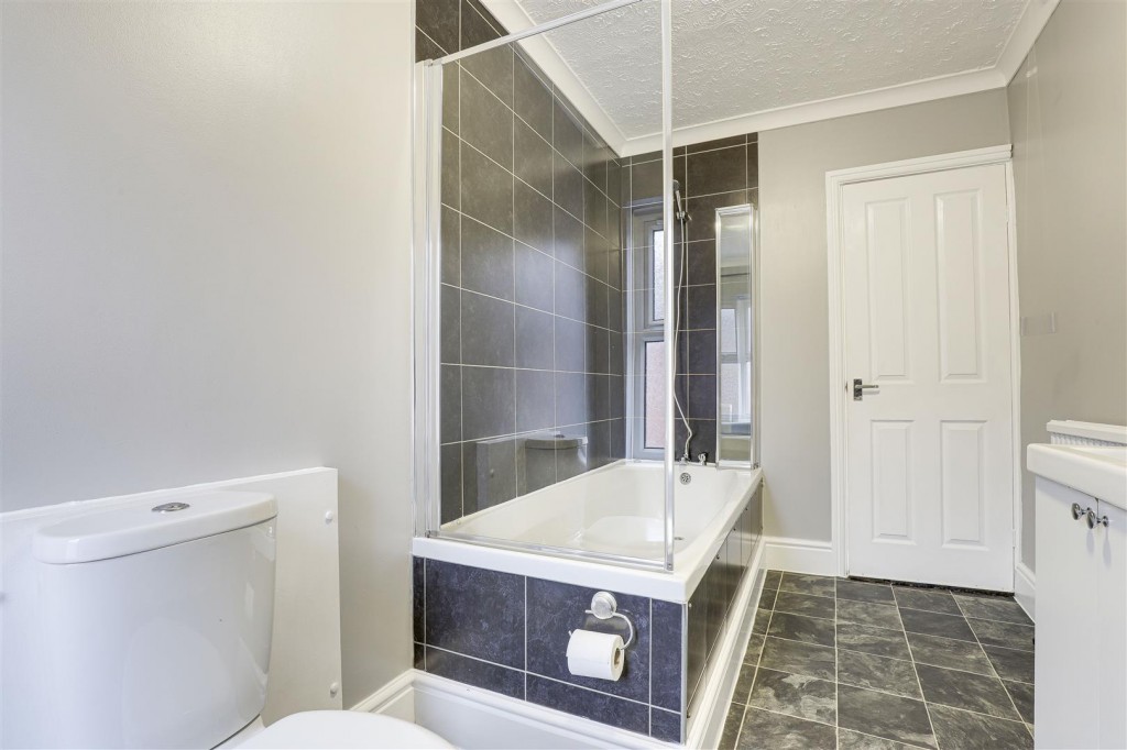 Belvoir Street, Hucknall, Nottinghamshire, NG15 6NJ