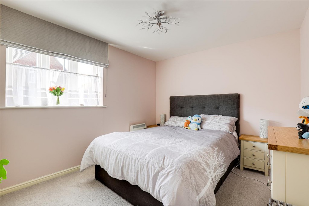 Bramley Road, Long Eaton, Derbyshire, NG10 3SX