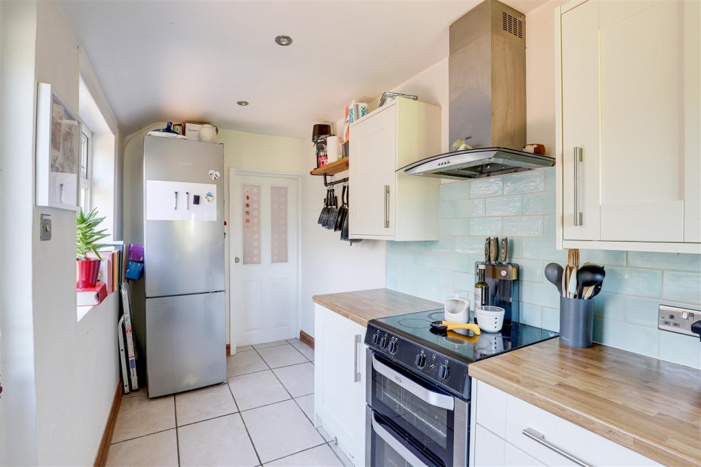 Furlong Avenue, Arnold, Nottinghamshire, NG5 7AQ