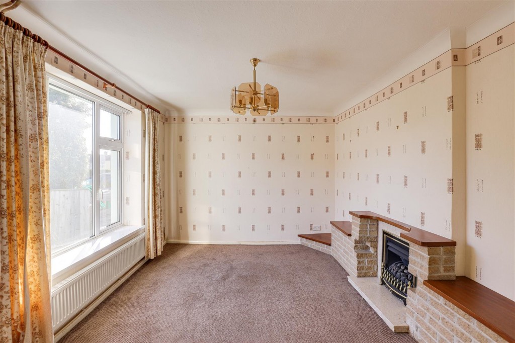 Sturgeon Avenue, Clifton, Nottinghamshire, NG11 8HD