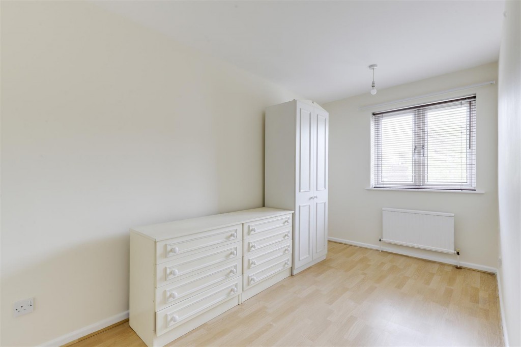 March Close, Nottingham, Nottinghamshire, NG5 9RF