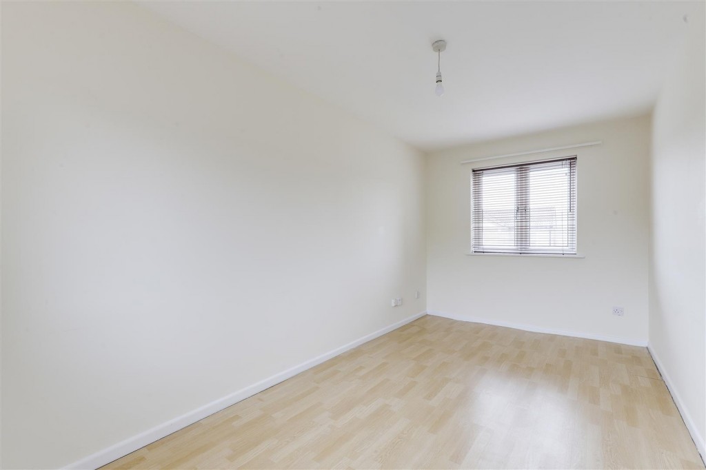 March Close, Nottingham, Nottinghamshire, NG5 9RF