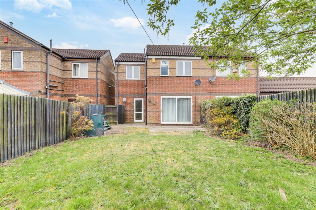 March Close, Nottingham, Nottinghamshire, NG5 9RF