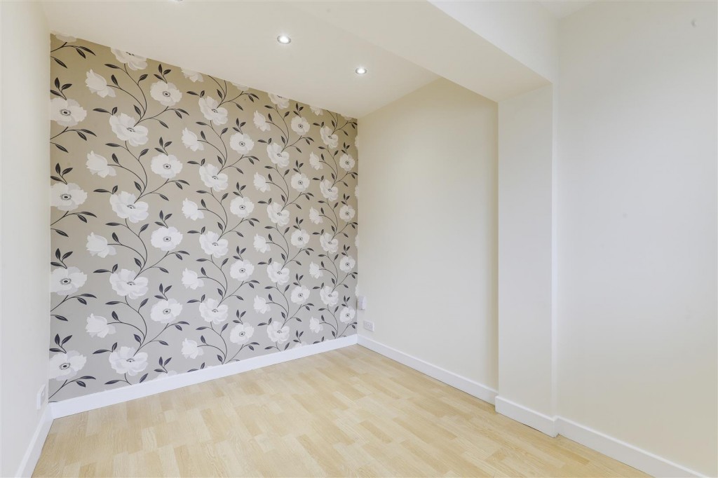March Close, Nottingham, Nottinghamshire, NG5 9RF