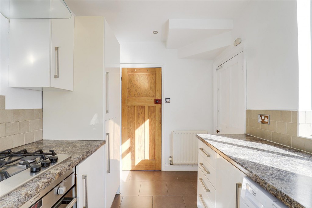 Sherwood Vale, Sherwood, Nottinghamshire, NG5 4EH
