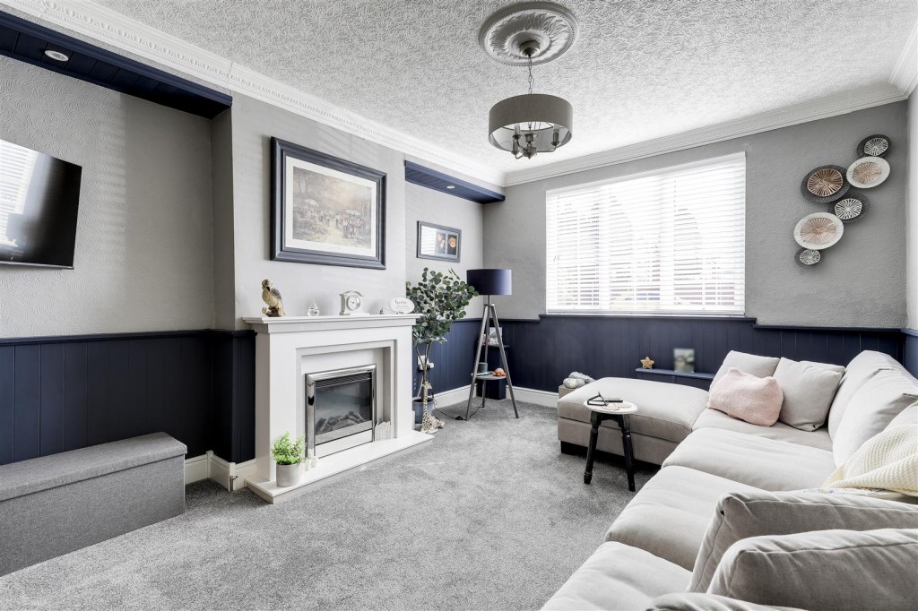 Ravensworth Road, Bulwell, Nottinghamshire, NG6 8FY