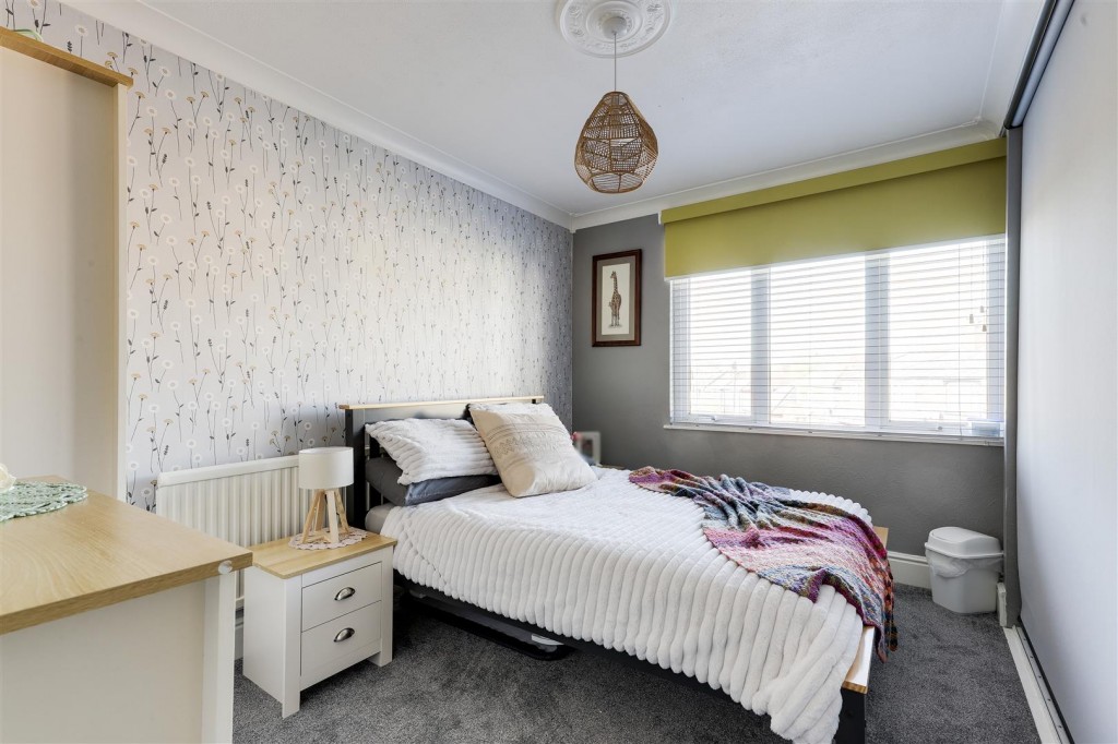 Ravensworth Road, Bulwell, Nottinghamshire, NG6 8FY