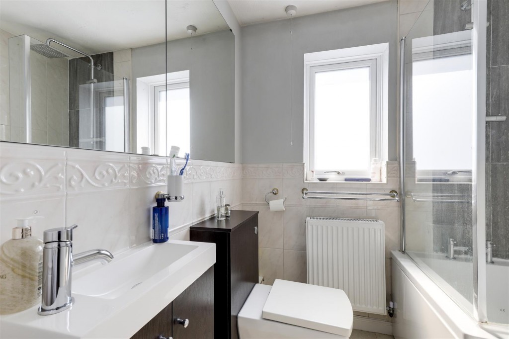 Coppice Gate, Arnold, Nottinghamshire, NG5 7GH