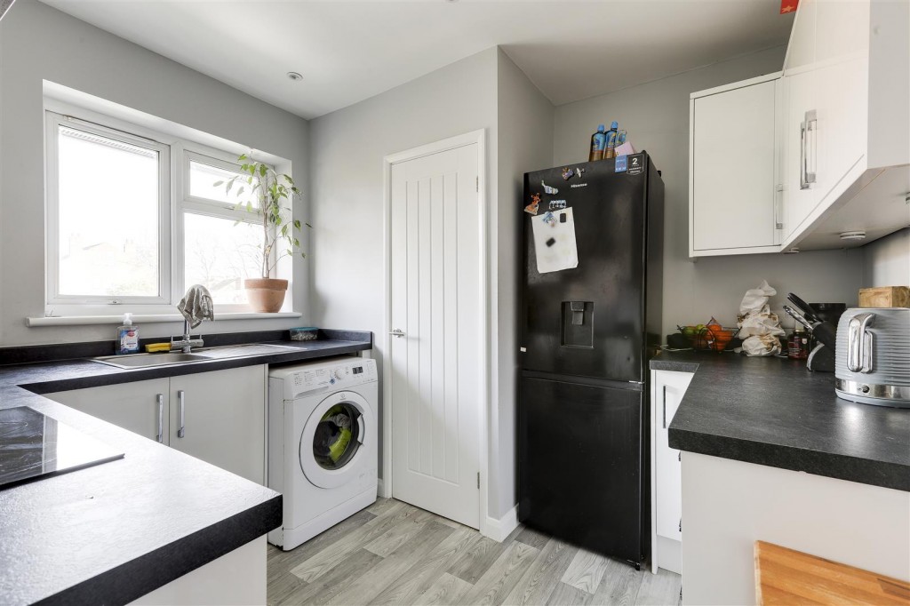 Cross Street, Arnold, Nottinghamshire, NG5 7BL
