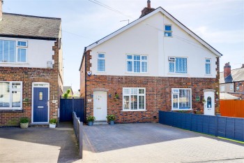 Camelot Crescent, Ruddington, Nottinghamshire, NG11 6AR
