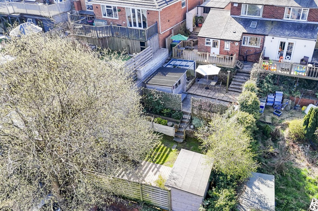 Alexandra Road East, Chesterfield, S41 0HF