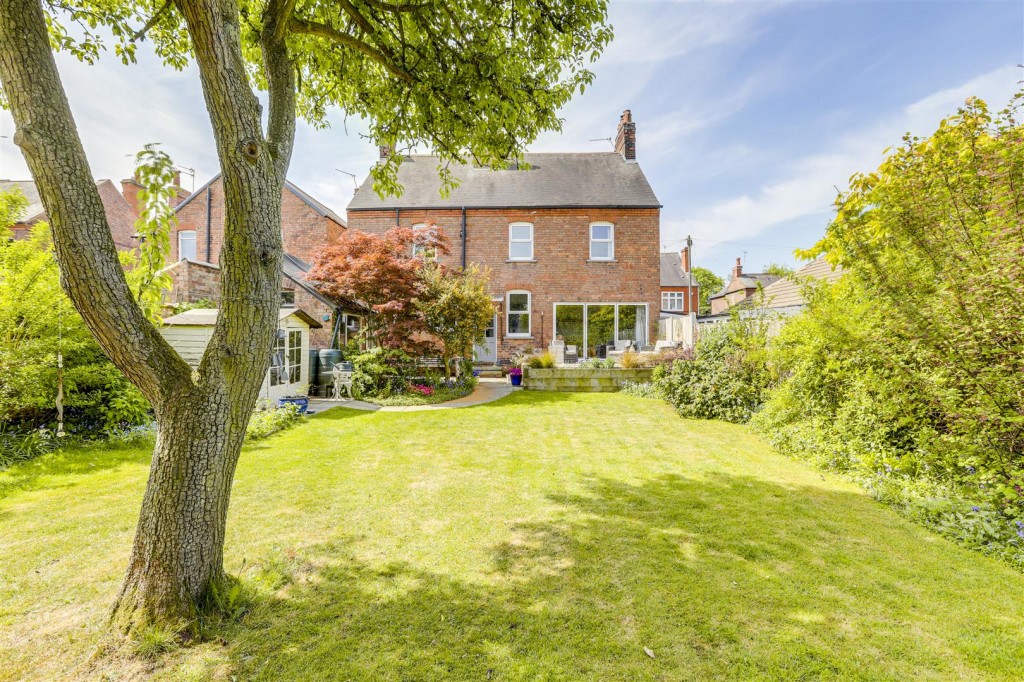 Breedon Street, Long Eaton, Nottinghamshire, NG10 4FF