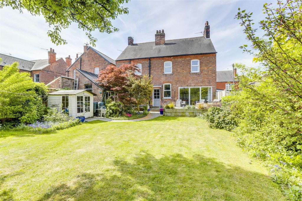 Breedon Street, Long Eaton, Nottinghamshire, NG10 4FF