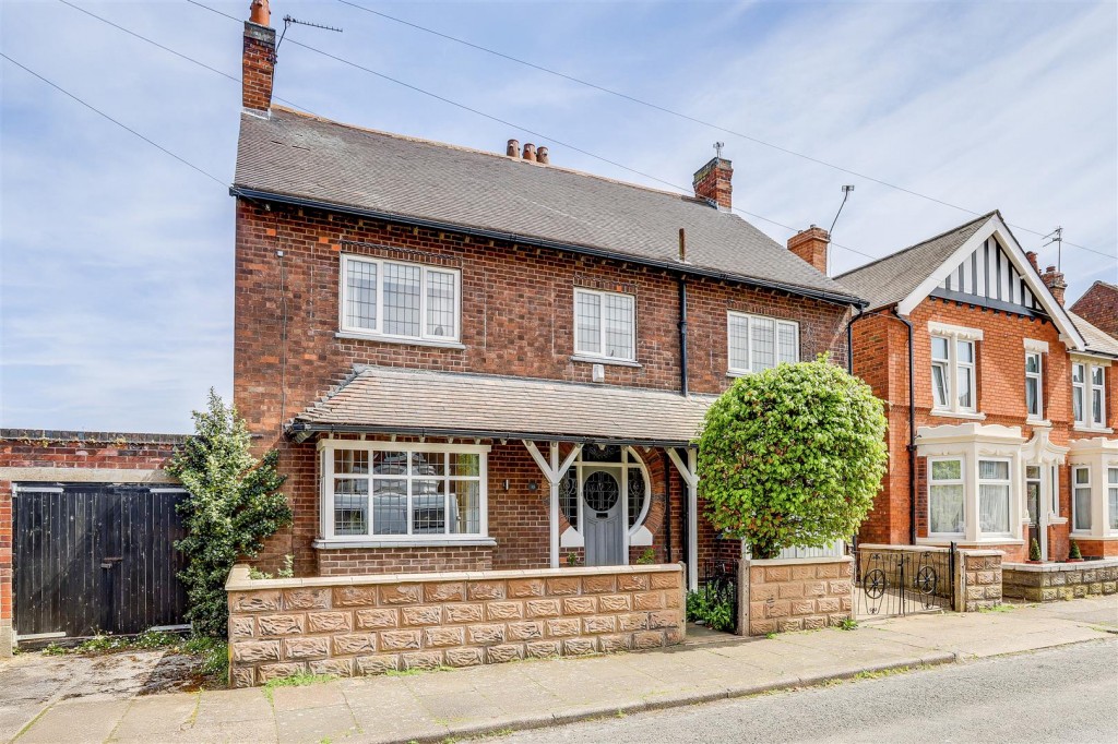 Breedon Street, Long Eaton, Nottinghamshire, NG10 4FF
