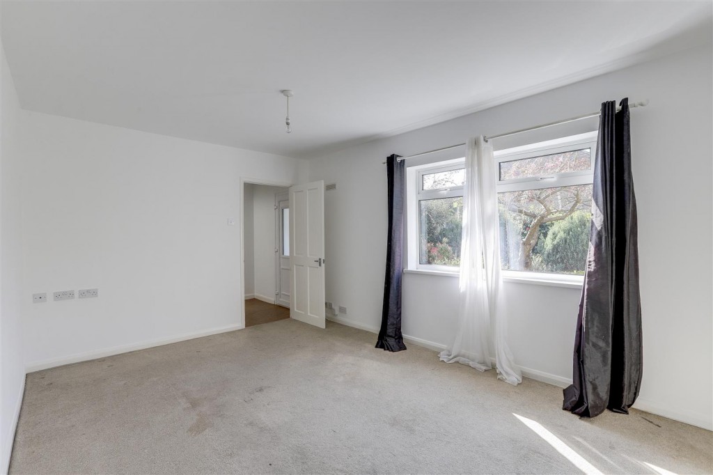 Coronation Road, Bestwood Village, Nottingham, NG6 8TH