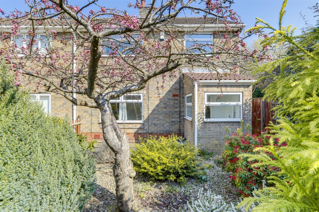 Coronation Road, Bestwood Village, Nottingham, NG6 8TH