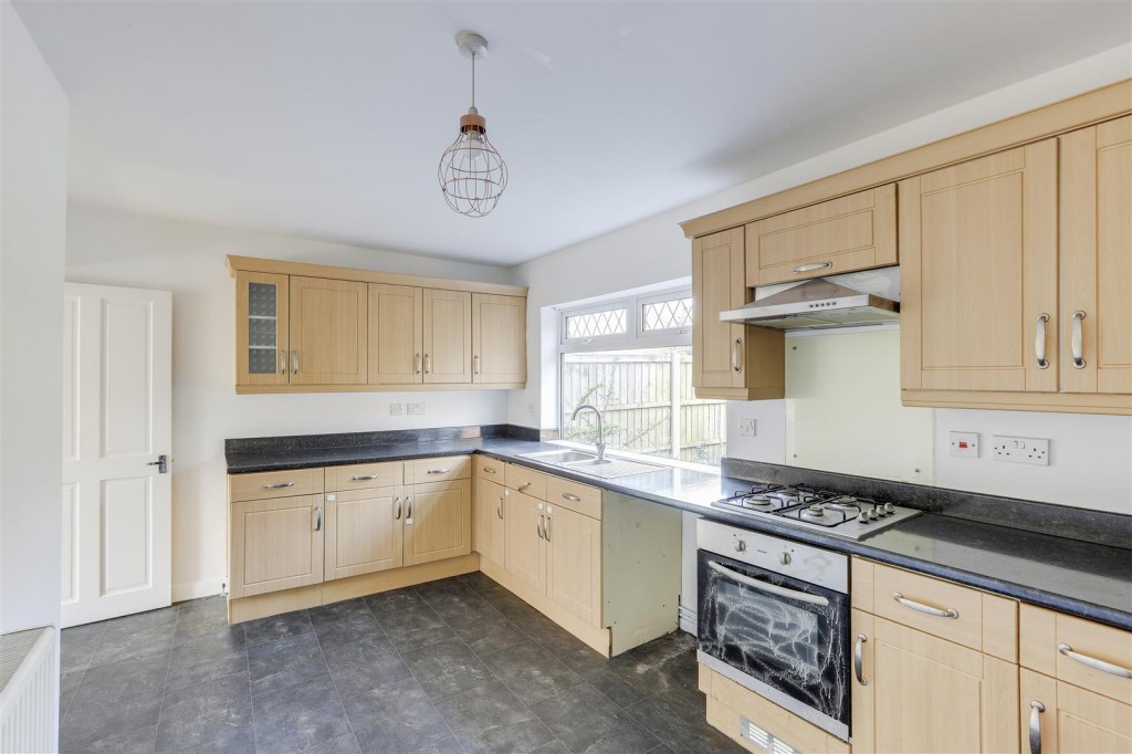Coronation Road, Bestwood Village, Nottingham, NG6 8TH