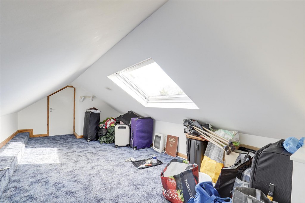 Roland Avenue, Nuthall, Nottinghamshire, NG16 1BB