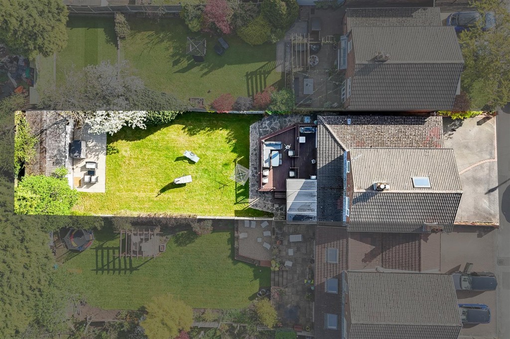 Roland Avenue, Nuthall, Nottinghamshire, NG16 1BB