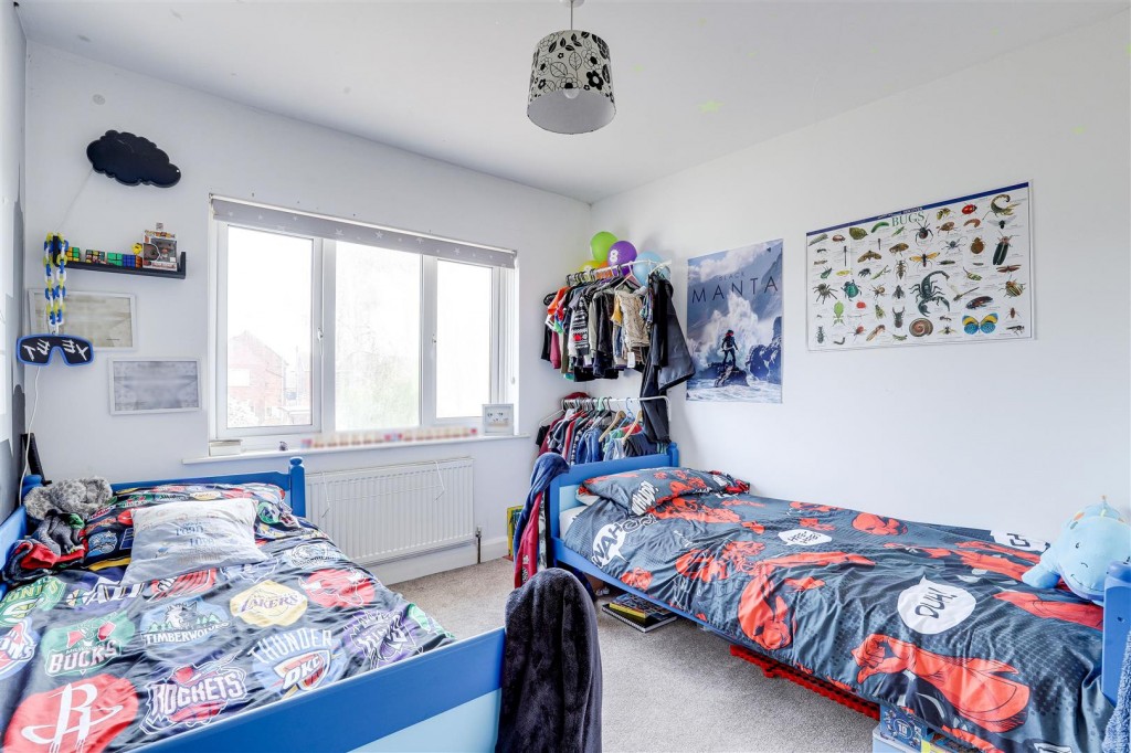 Cedar Avenue, Long Eaton, Nottinghamshire, NG10 3JQ