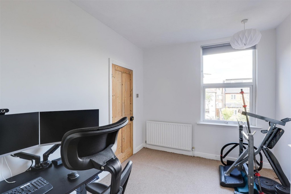 Portland Road, West Bridgford, Nottinghamshire, NG2 6DU