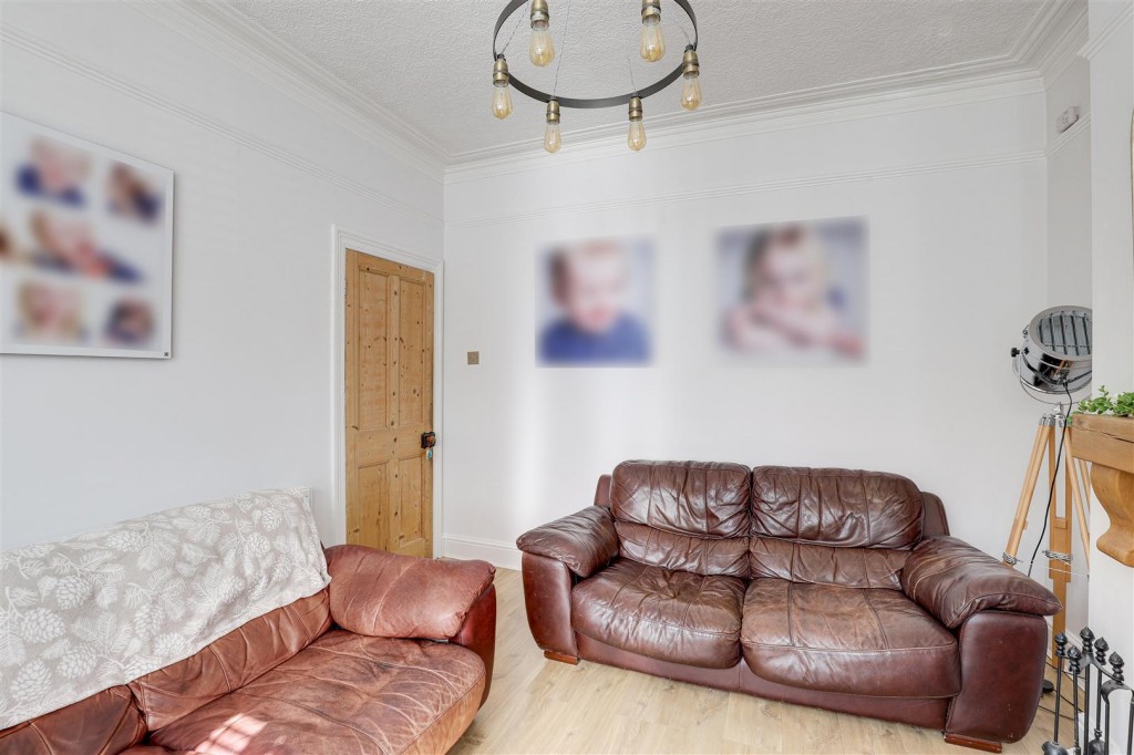 Portland Road, West Bridgford, Nottinghamshire, NG2 6DU