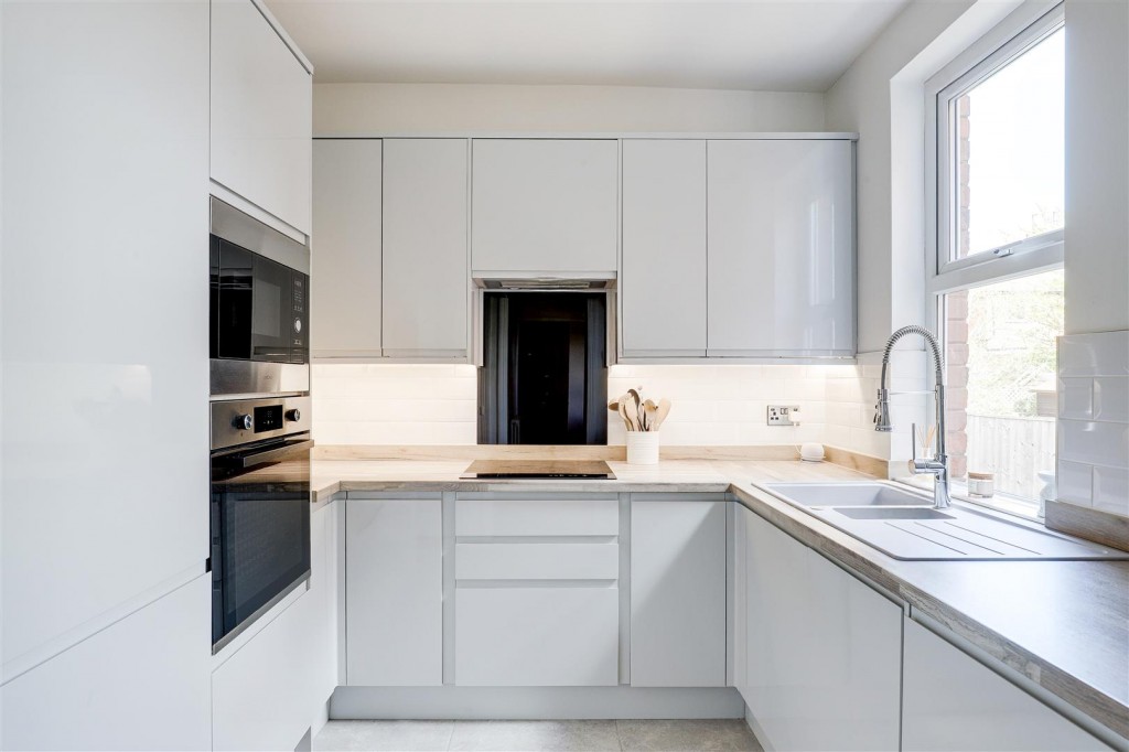 Portland Road, West Bridgford, Nottinghamshire, NG2 6DU
