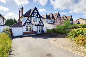 Derby Road, Beeston, Nottinghamshire, NG9 3AZ