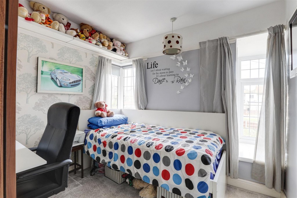 Derby Road, Beeston, Nottinghamshire, NG9 3AZ